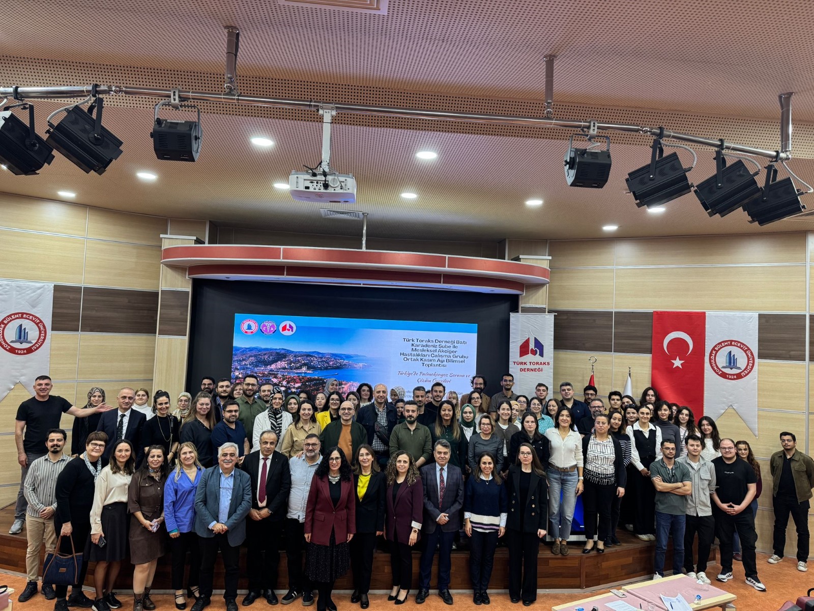 Türk Toraks Derneği Batı Karadeniz Şube ile Mesleksel Akciğer Hastalıkları Çalışma Grubu Ortak Kasım Ayı Bilimsel Toplansı 