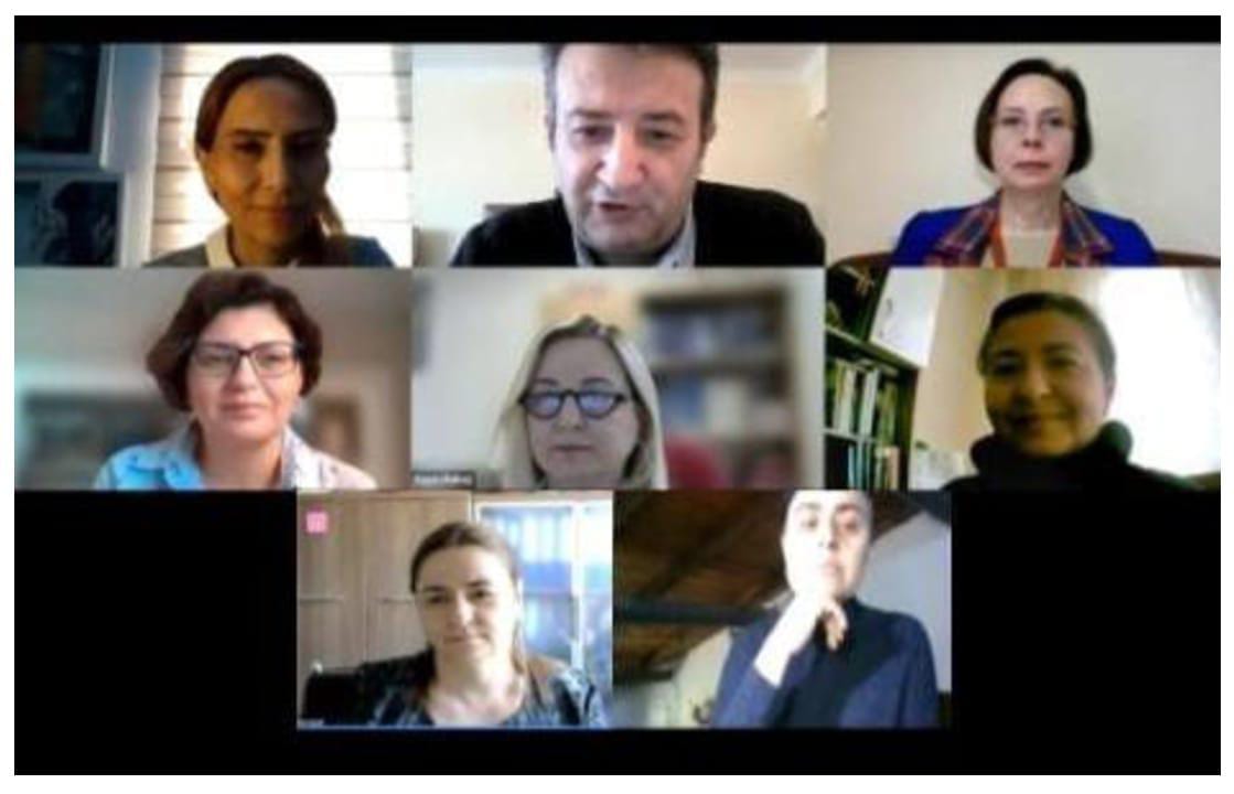 Türk Toraks Derneği İstanbul Şubesi ile Tanısal ve Girişimsel Yöntemler Çalışma Grubu Ortak Hekimlere Yönelik Sanal İleri Solunum Fonksiyon Testleri Kursu Gerçekleştirildi