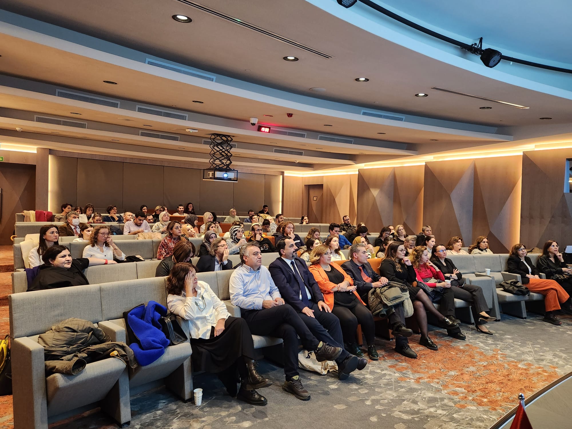 Türk Toraks Derneği İstanbul Şubesi Aralık Ayı Tevfik Sağlam Toplantısı 