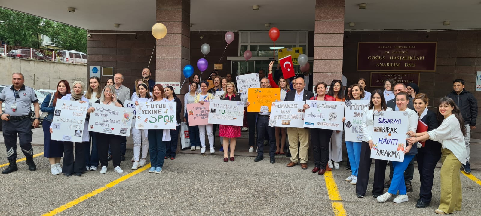 Türk Toraks Derneği Tütün Kontrolü Çalışma Grubu ile Ankara Şubesi Ortak Sosyal Farkındalık Etkinliği 